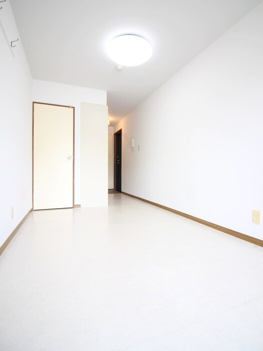 物件内観写真18　(居室)