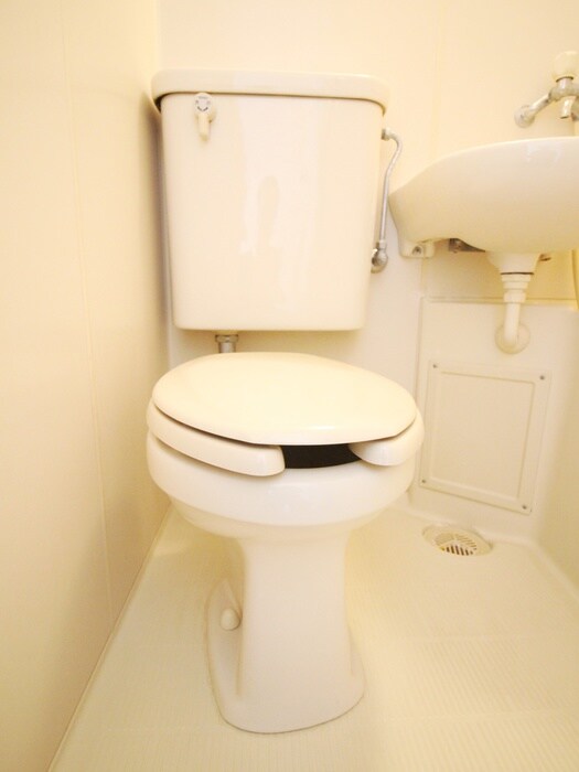 物件内観写真22　(トイレ)