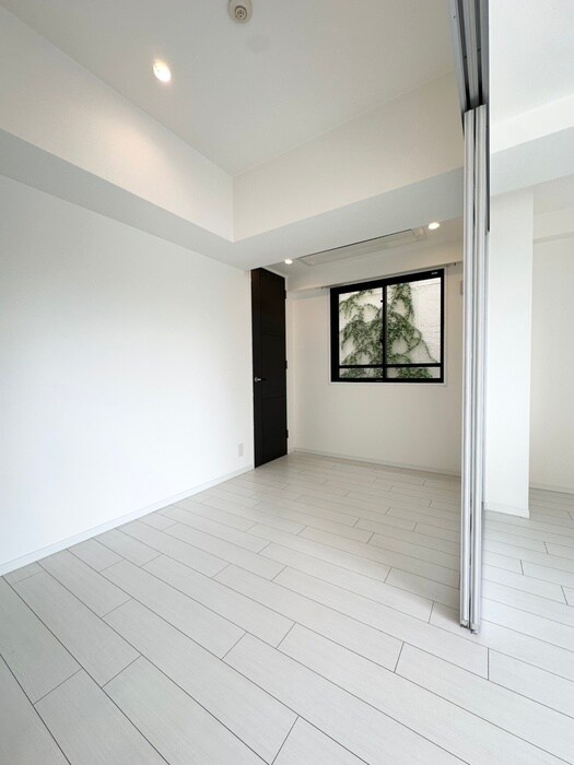 物件内観写真12　(居室)