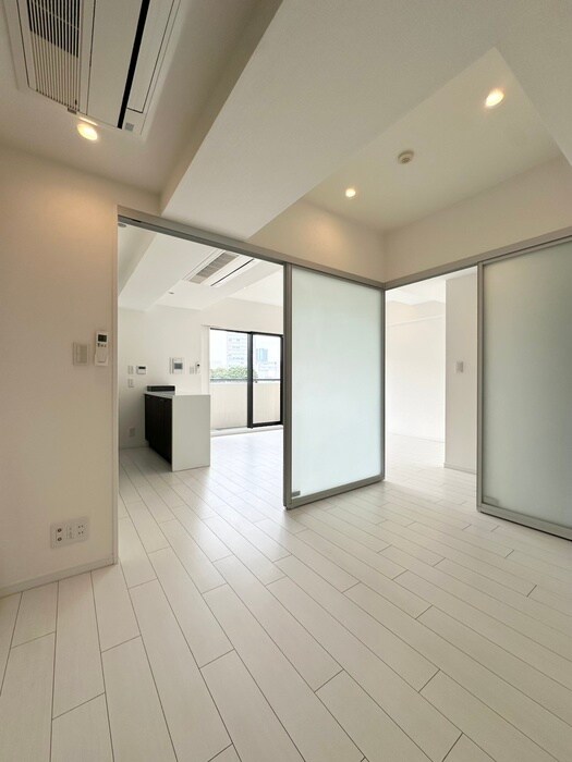 物件内観写真13　(居室)