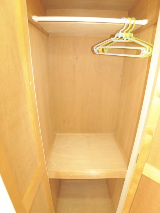 物件内観写真5　(収納)