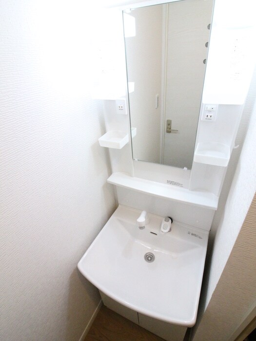 物件内観写真10　(洗面)