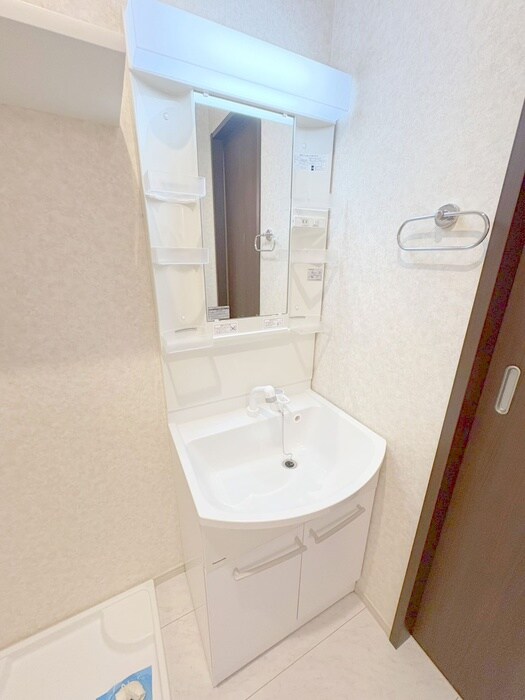 物件内観写真13　(洗面)