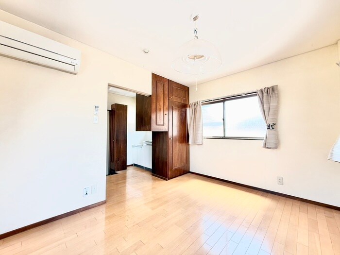 コーポ西国立の居室