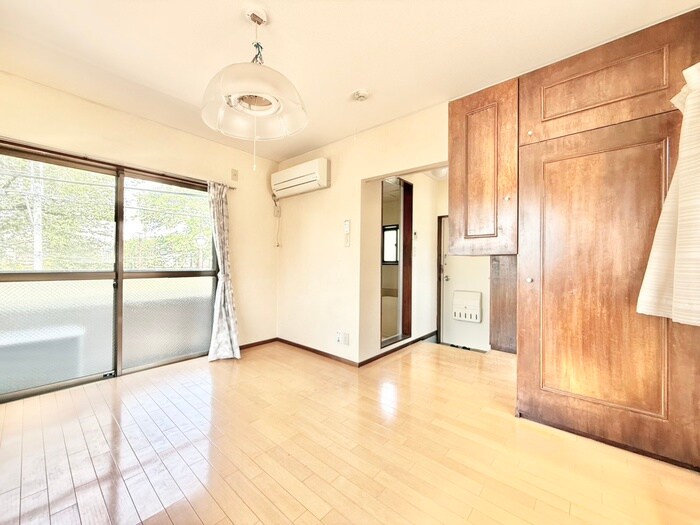 物件内観写真6　(居室)