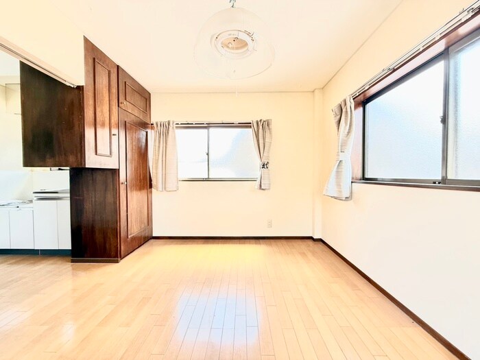 物件内観写真15　(居室)