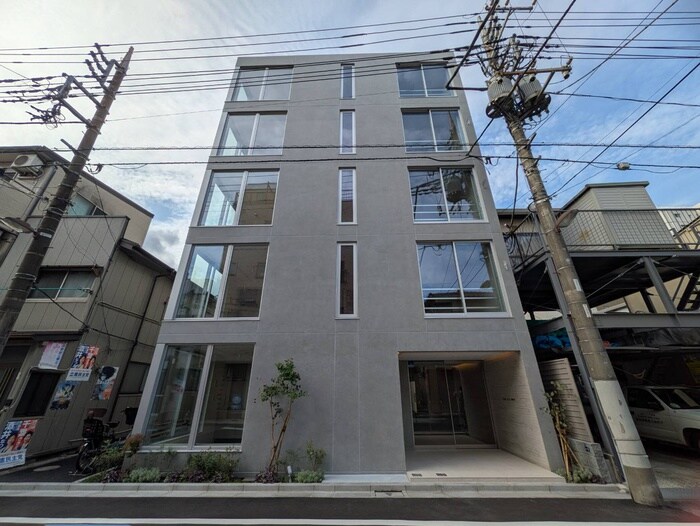 物件外観写真1　(外観写真)