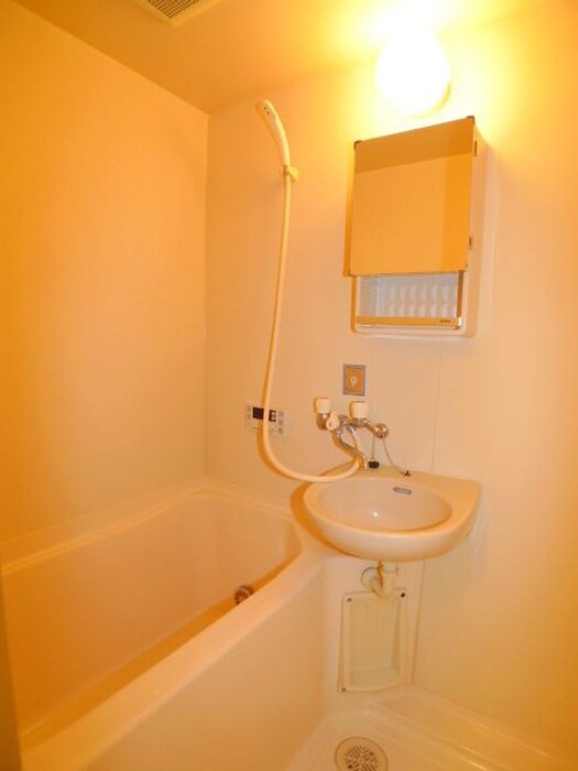 物件内観写真16　(洗面)