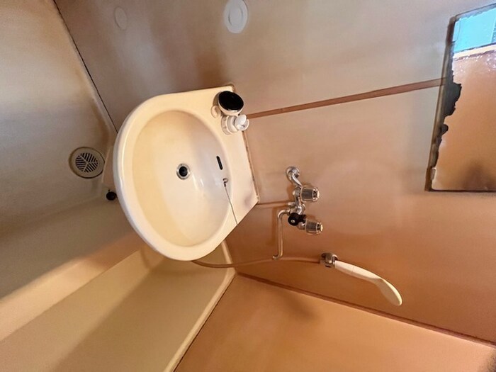 物件内観写真12　(洗面)