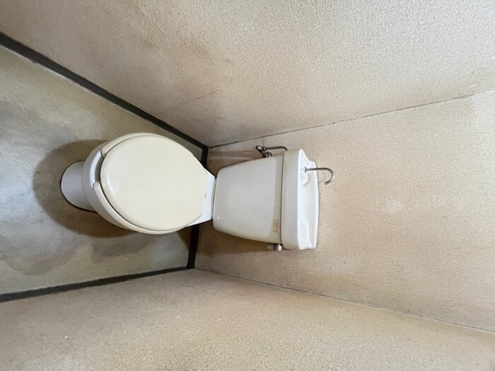 物件内観写真14　(トイレ)