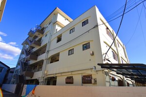 パールマンション(502)外観写真