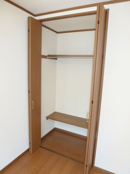 物件内観写真8　(収納)