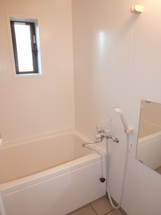 物件内観写真10　(バス／シャワールーム等)