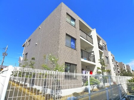 パティオス若葉外観写真