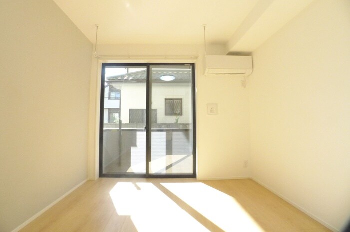 物件内観写真11　(居室)