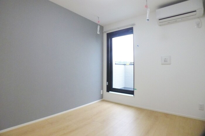 物件内観写真11　(居室)