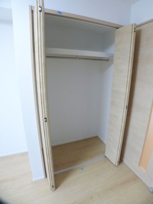 物件内観写真12　(収納)