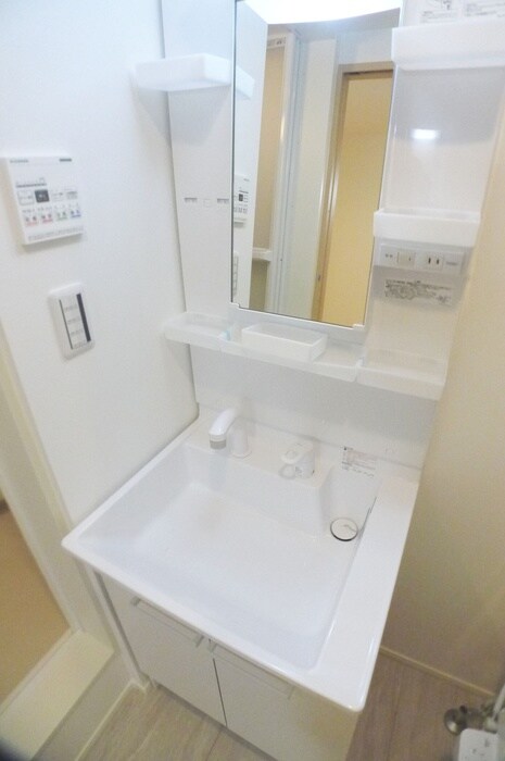 物件内観写真14　(洗面)