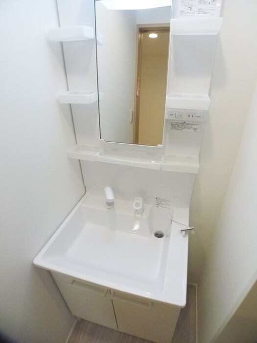 物件内観写真14　(洗面)