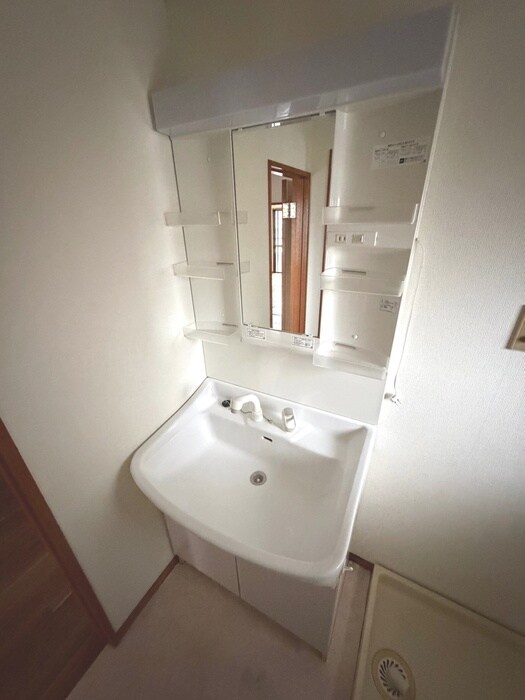 物件内観写真10　(洗面)