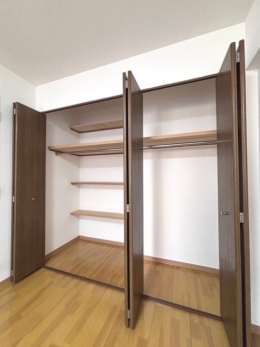 物件内観写真9　(収納)