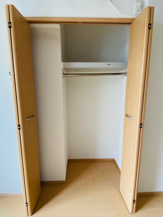 物件内観写真7　(収納)