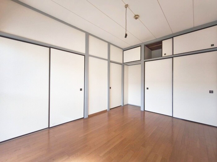 物件内観写真9　(居室)