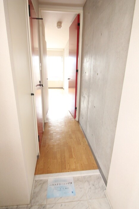 物件内観写真20　(廊下)