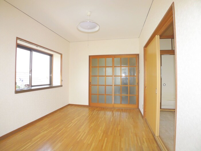 物件内観写真7　(居室)