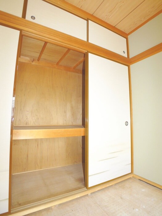 物件内観写真11　(収納)