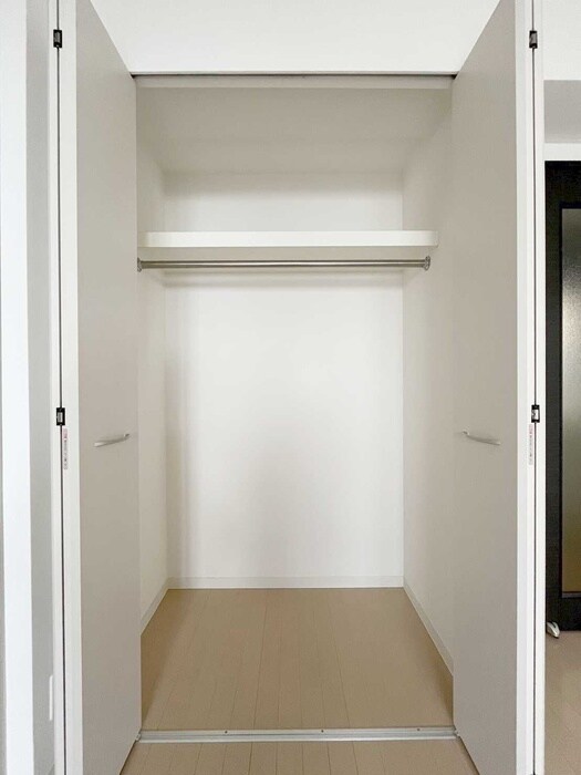 物件内観写真15　(収納)