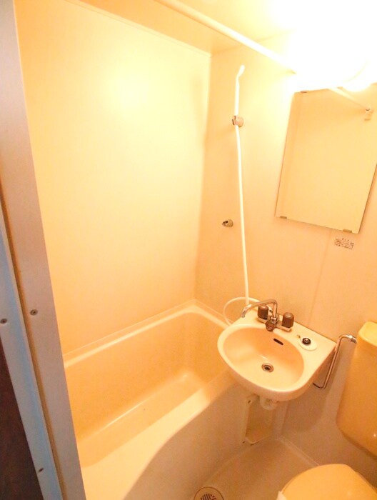 物件内観写真12　(バス／シャワールーム等)