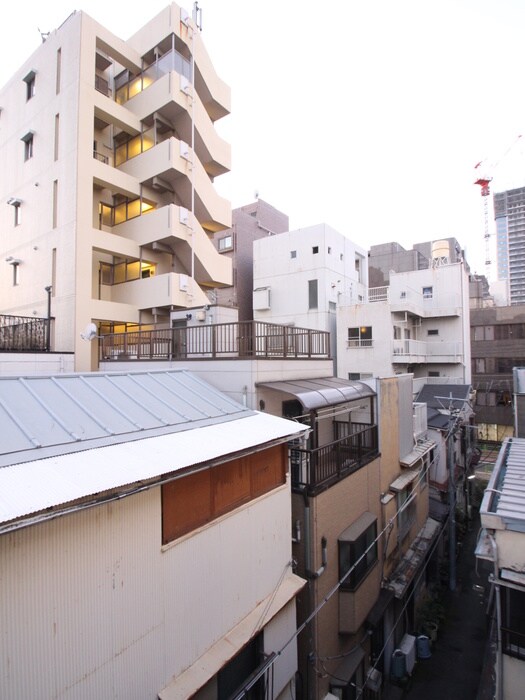 物件内観写真22　(室内からの展望)