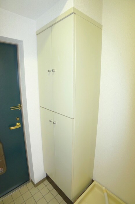 物件内観写真10　(靴箱)