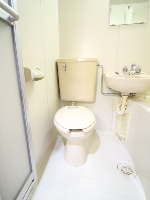 物件内観写真12　(トイレ)