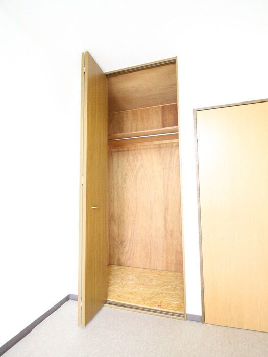 物件内観写真15　(収納)