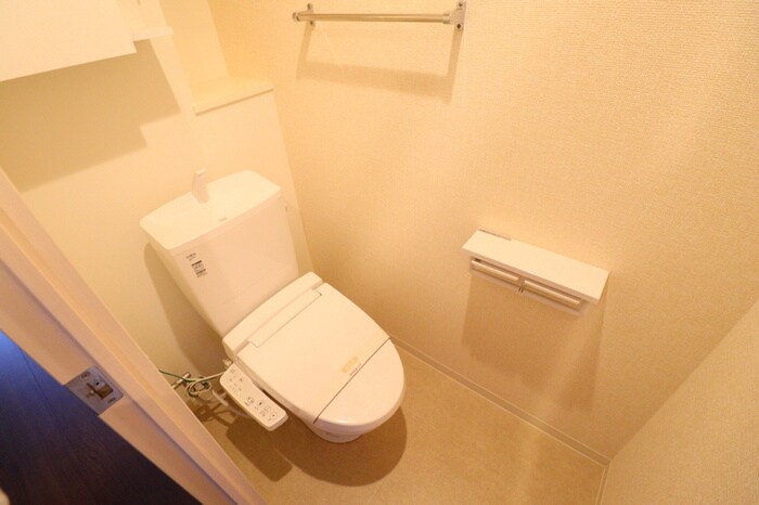 物件内観写真11　(トイレ)