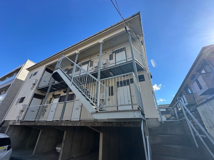 物件外観写真5　(外観写真)