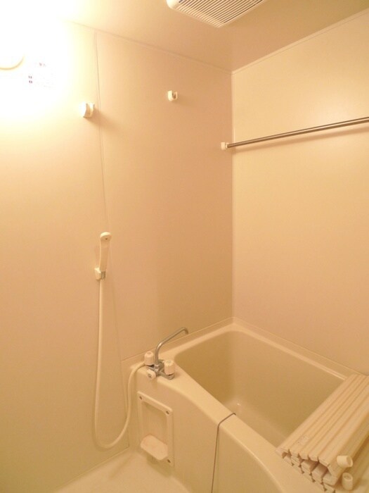 物件内観写真13　(バス／シャワールーム等)