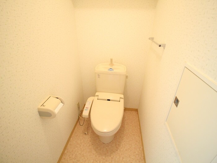 物件内観写真11　(トイレ)