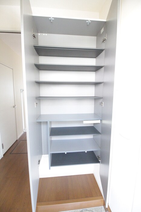 物件内観写真19　(靴箱)