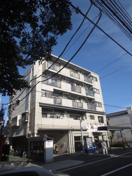 パレス大泉外観写真