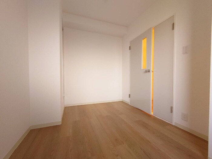 物件内観写真18　(居室)