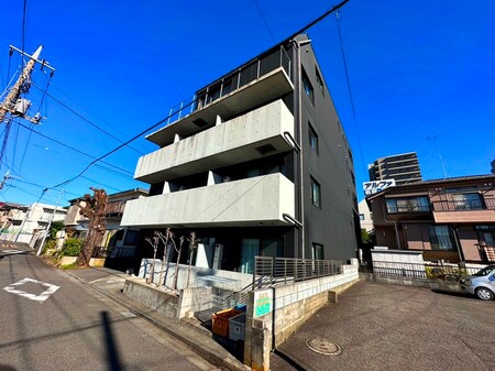 クロビル外観写真
