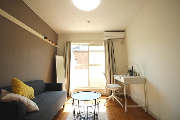 物件内観写真10　(居室)