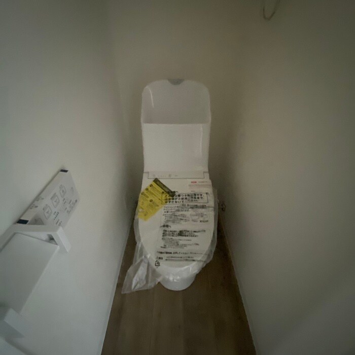 物件内観写真12　(トイレ)