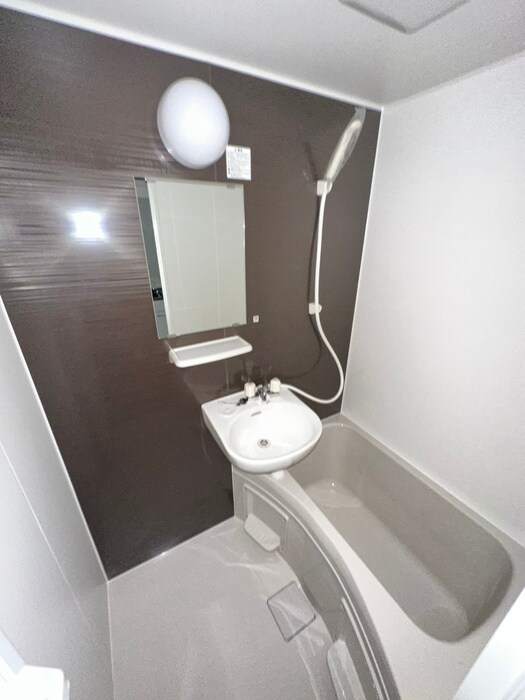 物件内観写真12　(バス／シャワールーム等)
