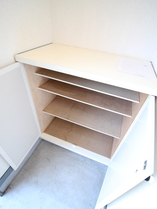 物件内観写真16　(靴箱)