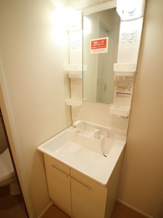 物件内観写真13　(洗面)