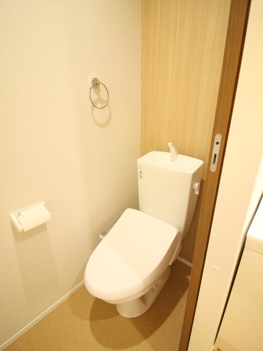 物件内観写真15　(トイレ)